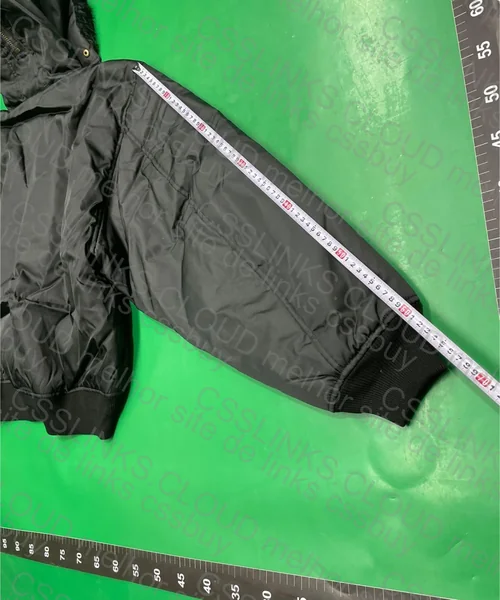 BALENCIAGA BOMBER 4