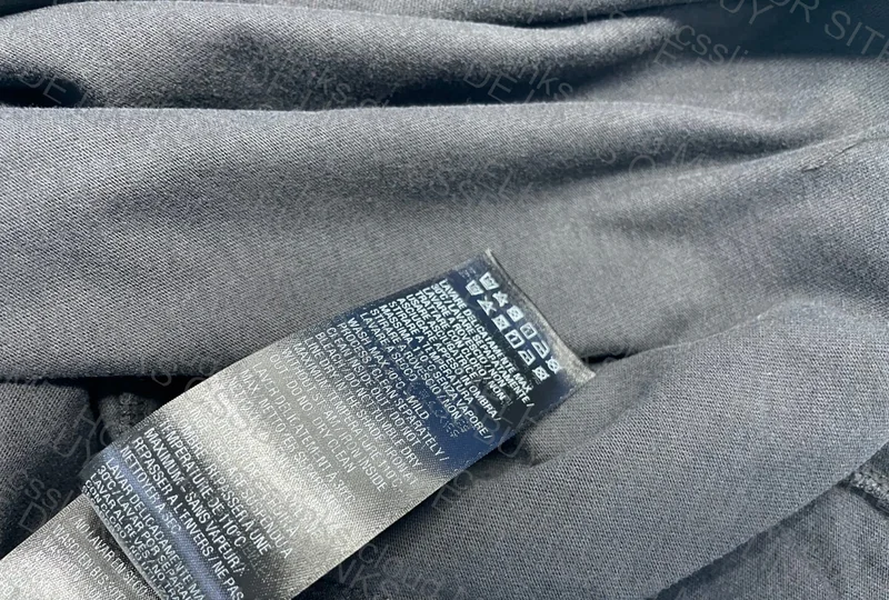 Balenciaga Classic Laurel Logo Shirt 6