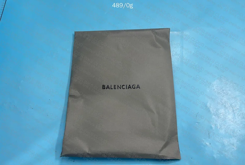 Balenciaga Chips Bag (Red)