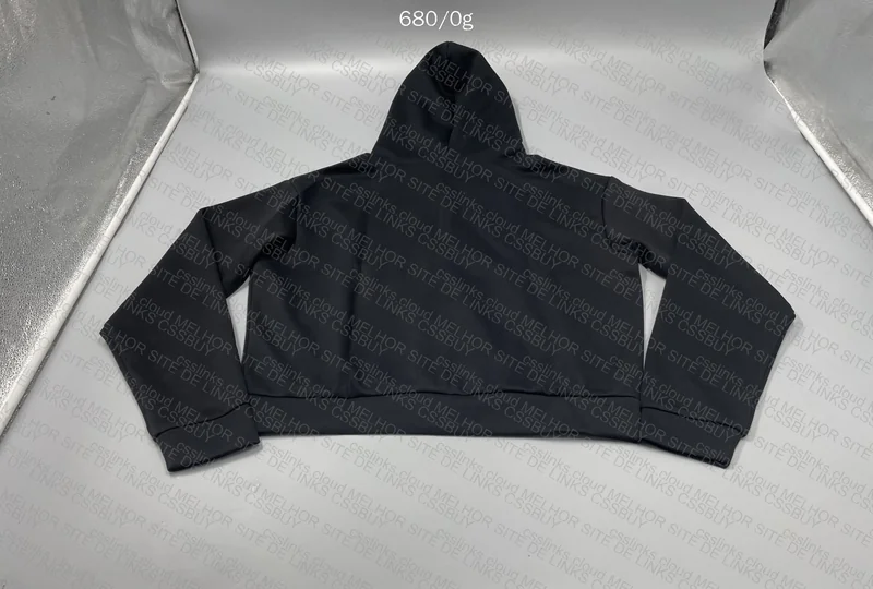 Balenciaga Cropped Tab Hoodie (unbranded/sem tag)