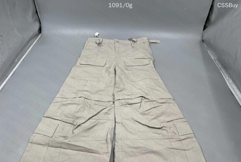 balenciaga flared cargo 3