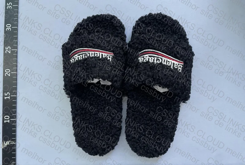 Balenciaga Fur Slide 4