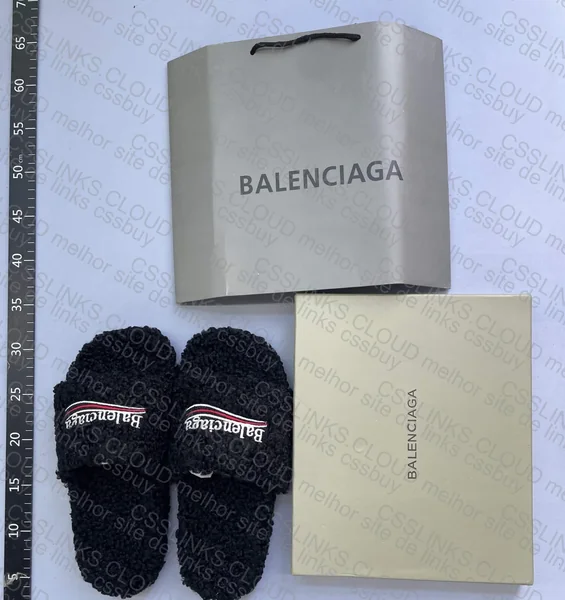 Balenciaga Fur Slide 9