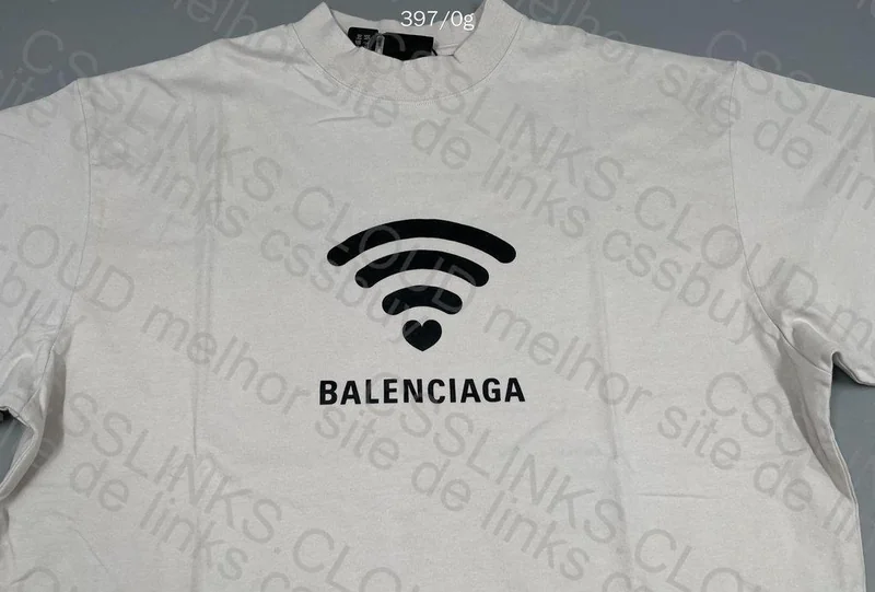 Balenciaga LO_VE T-SHIRT