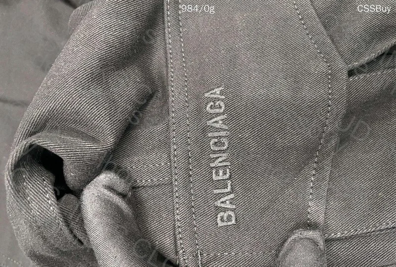 Balenciaga Multi-Pocket Cargo Pants 5