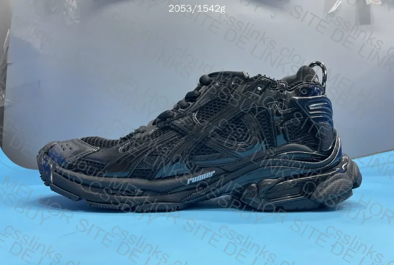 Balenciaga runner 2