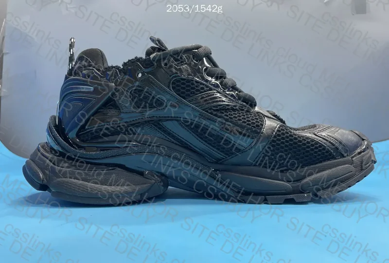 Balenciaga runner 3