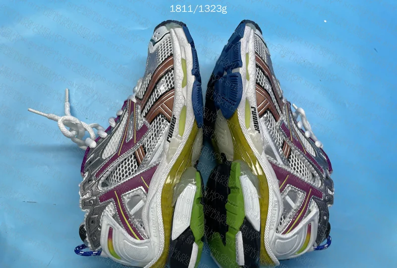 Balenciaga runner 6