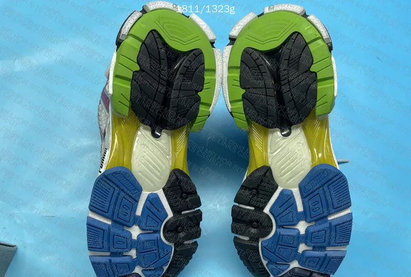 Balenciaga runner 7