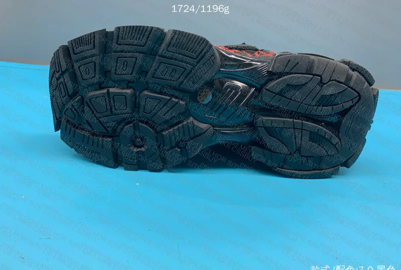 balenciaga runner 4