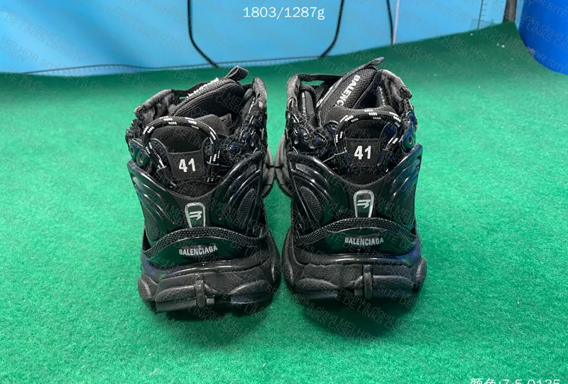 Balenciaga Runner 2