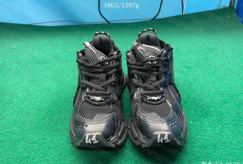 Balenciaga Runner 4