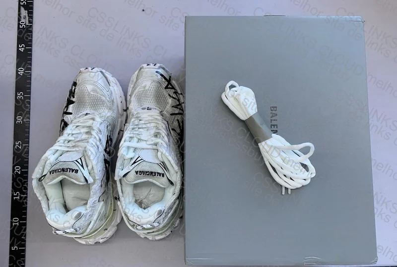 Balenciaga Runner Graffiti 2