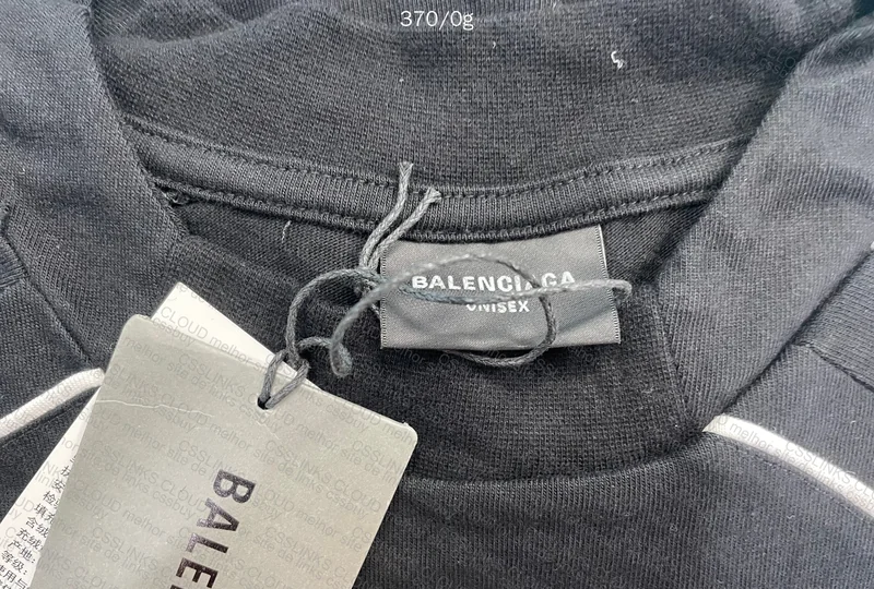 balenciaga soccer 3