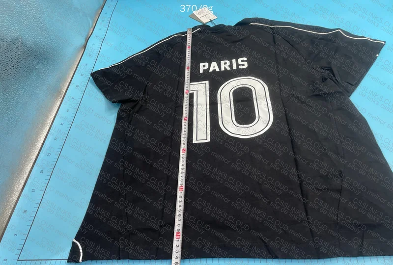 balenciaga soccer 4