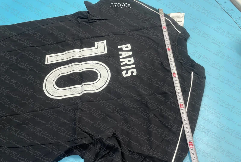 balenciaga soccer 6