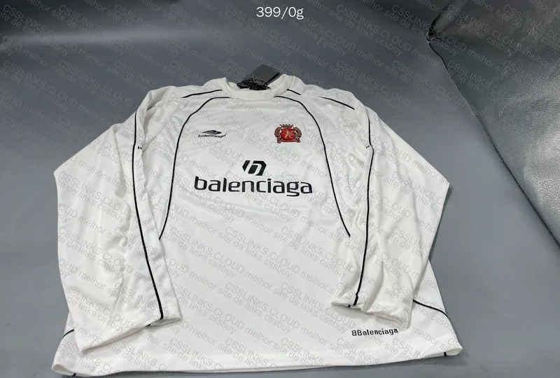 BALENCIAGA SOCCER WHITE LONG-SLEEVE