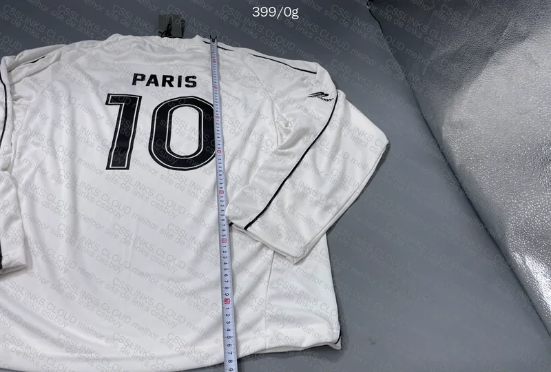 BALENCIAGA SOCCER WHITE LONG-SLEEVE 4