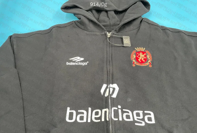 BALENCIAGA SOCCER ZIP UP 6