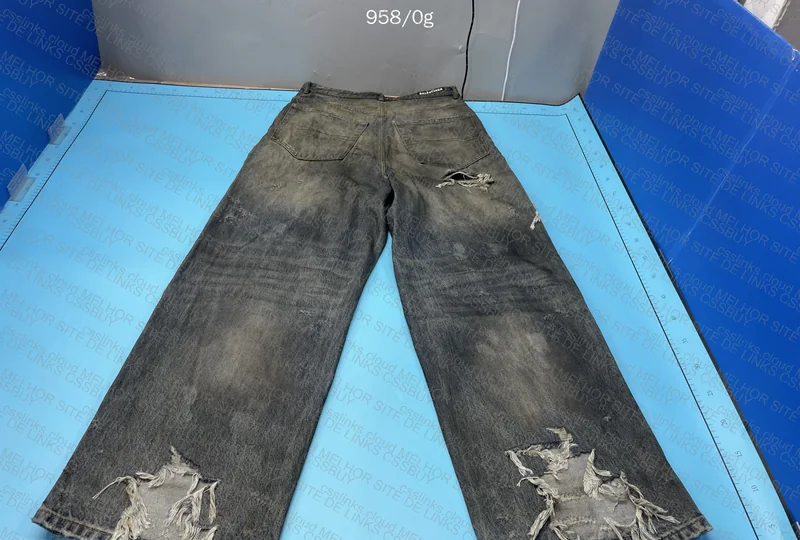 Balenciaga SS23 Mud Show Destroyed Baggy Jeans 4