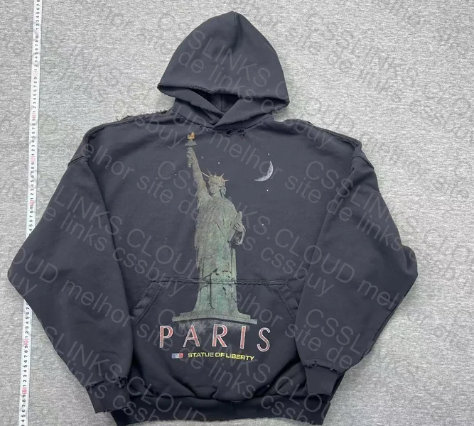 Balenciaga Statue of Liberty 2