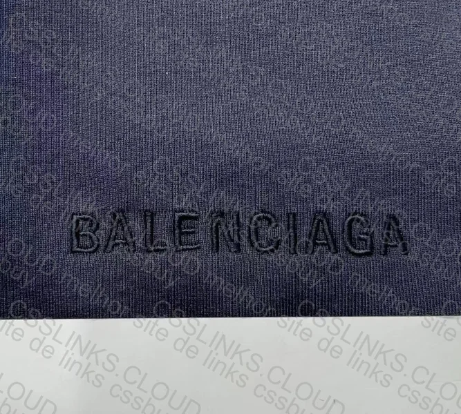 Balenciaga Statue of Liberty 6