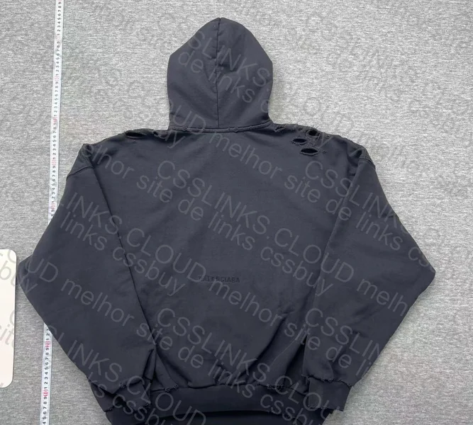 Balenciaga Statue of Liberty 7