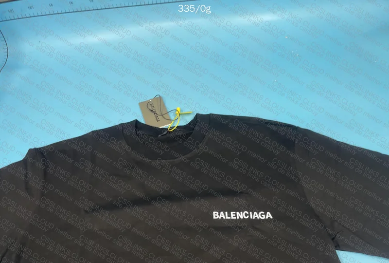 Balenciaga T-shirt 4