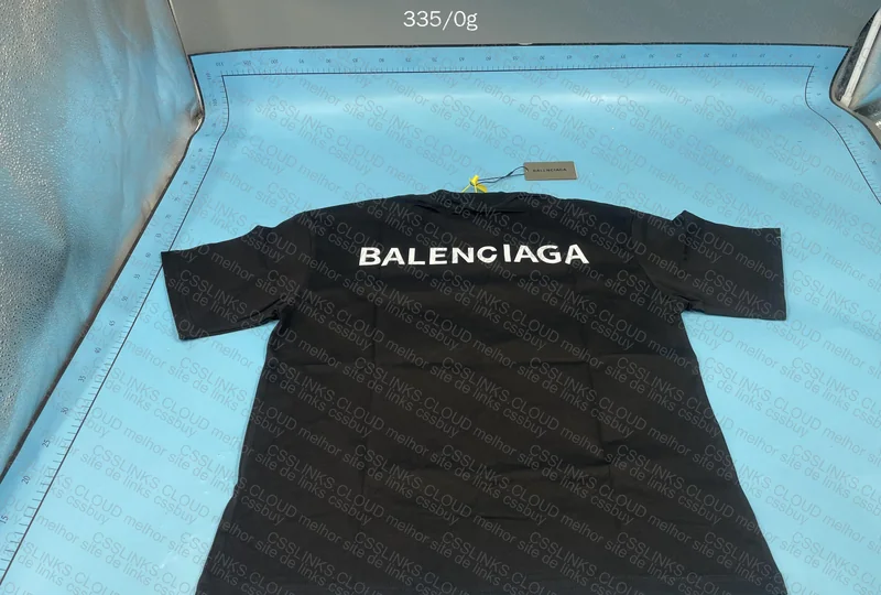 Balenciaga T-shirt 7