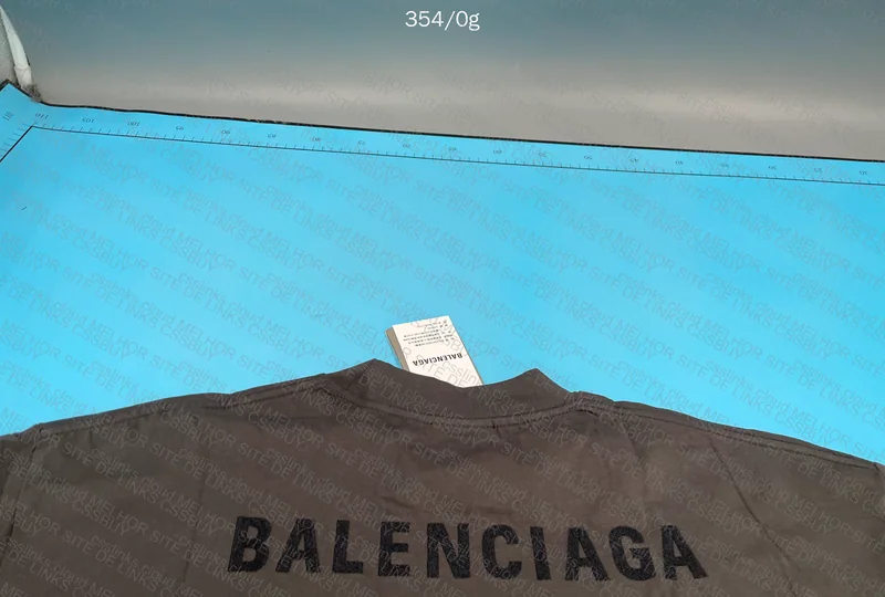Balenciaga T-shirt Overzised 4