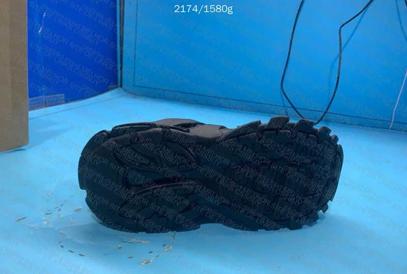 Balenciaga track 1.0 6