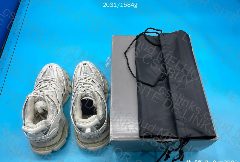 Balenciaga Track 4