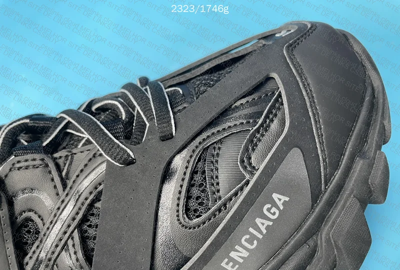BALENCIAGA TRACK