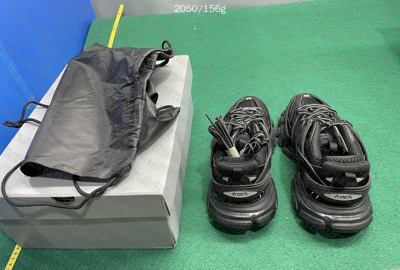 Balenciaga Track 7