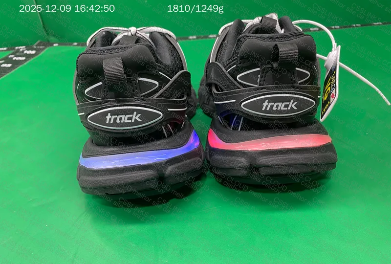 balenciaga track 8