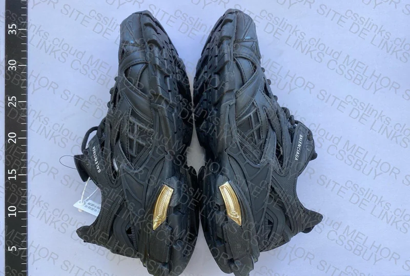 Balenciaga Track 2 GL or RL?