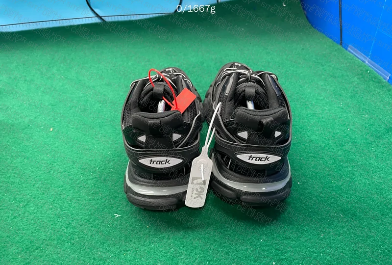 balenciaga track led 4