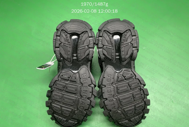 Balenciaga Track LED 7