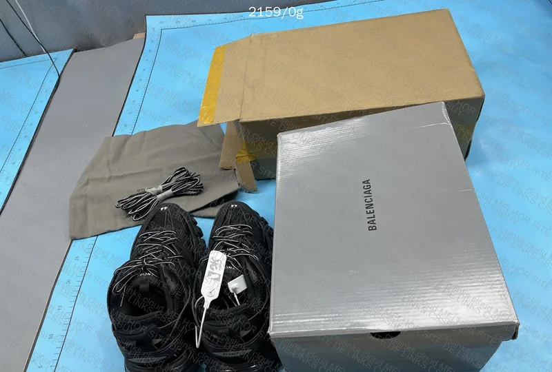 Balenciaga Track Black
