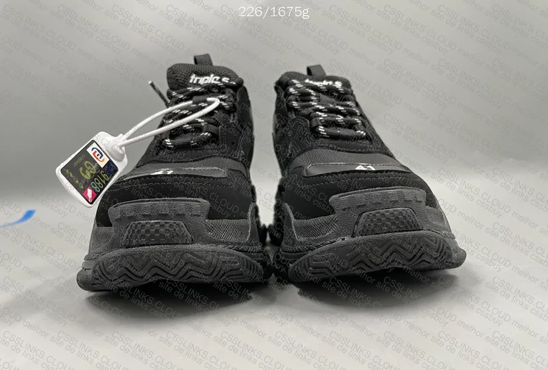 Balenciaga triple s 3