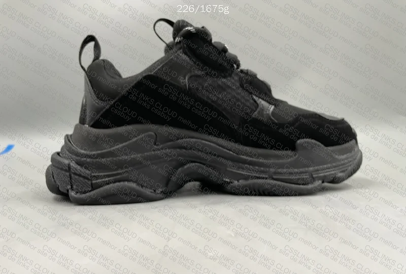 Balenciaga triple s 4