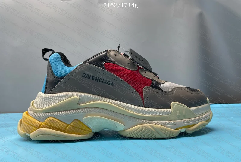 Balenciaga Triple S 3