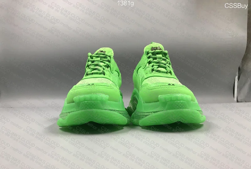 BALENCIAGA TRIPLE S GREEN 4