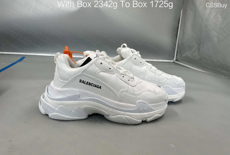 Balenciaga Triple S 4