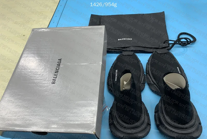 Balenciaga XL sockes
