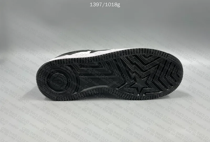 Bapesta black and white