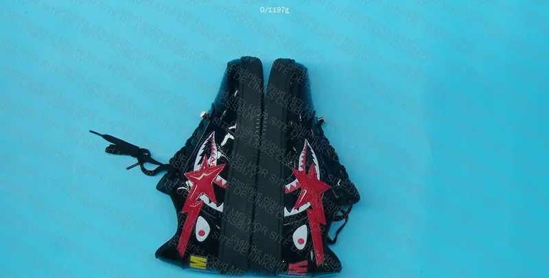Bapesta “Black Shark” 🦈💫