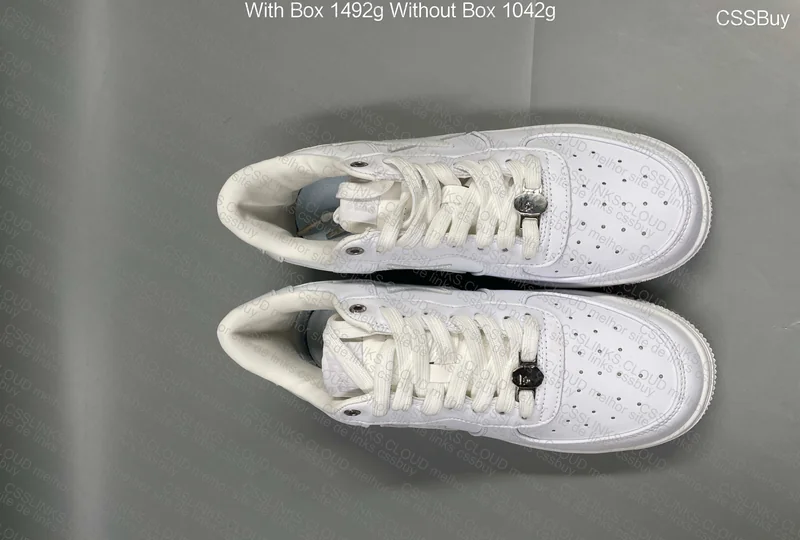 bapesta triple white
