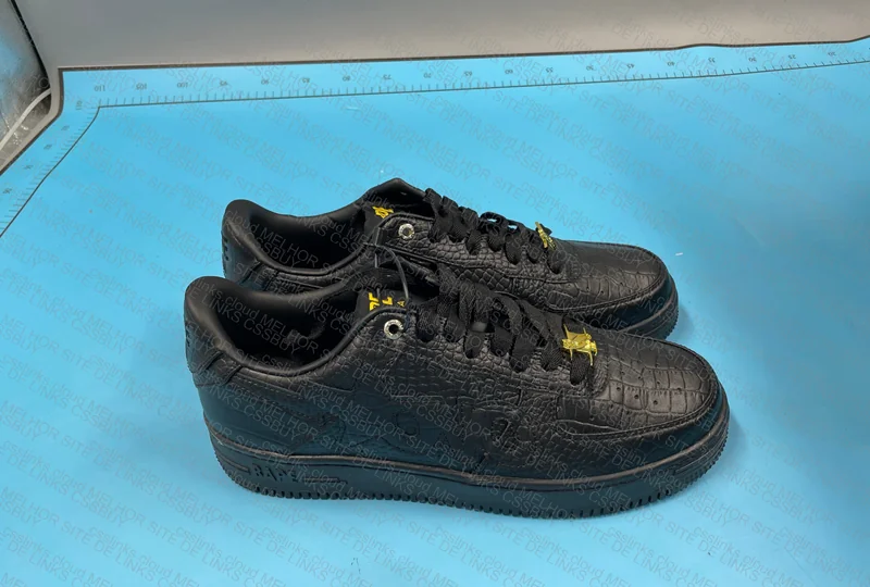 Bapesta x OVO 4
