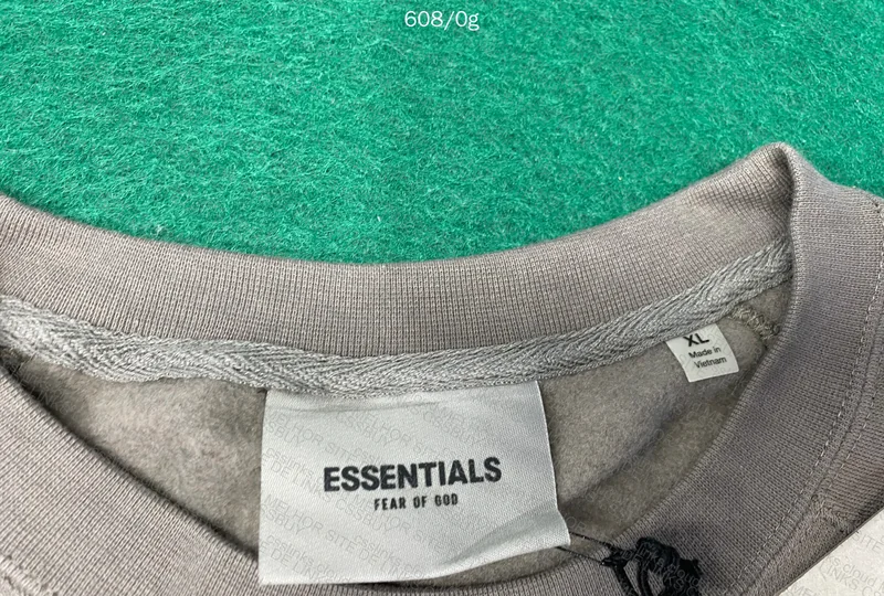 Cheap - Sale - Essentials Crewneck Sweatshirt 3